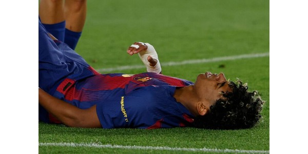 Rangaistuspotkusta revähti Lamine Yamalin vasemman puolen takareiden